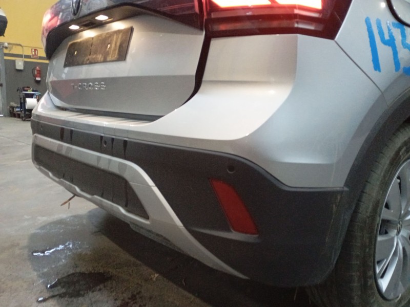 Recambio de paragolpes trasero para volkswagen t-cross (c11, d31) 1.0 tsi referencia OEM IAM   