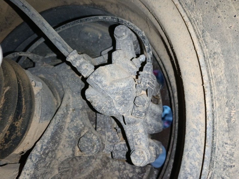 Recambio de pinza freno trasera derecha para mercedes-benz vito / mixto furgoneta (w639) 109 cdi (639.601, 639.603, 639.605) ref