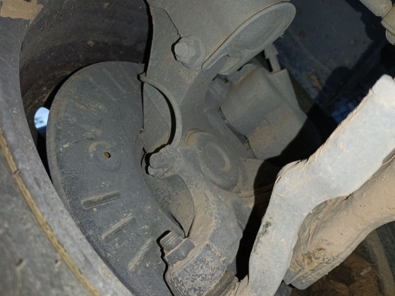 Recambio de mangueta delantera derecha para mercedes-benz vito / mixto furgoneta (w639) 109 cdi (639.601, 639.603, 639.605) refe