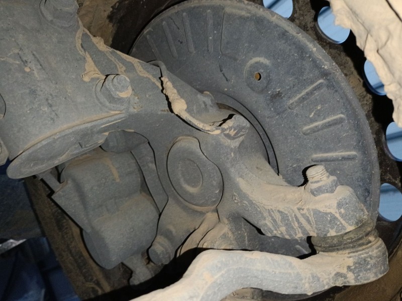 Recambio de mangueta delantera izquierda para mercedes-benz vito / mixto furgoneta (w639) 109 cdi (639.601, 639.603, 639.605) re