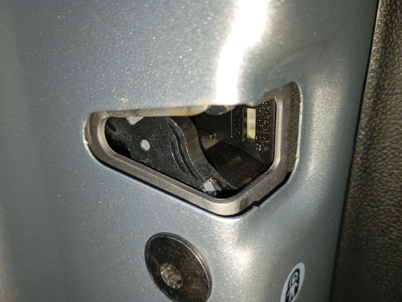 Recambio de cerradura puerta trasera izquierda para volkswagen t-cross (c11, d31) 1.0 tsi referencia OEM IAM   