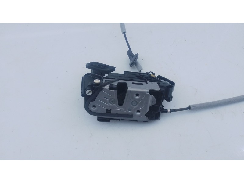 Recambio de cerradura puerta trasera izquierda para seat leon (kl1, klg) 2.0 tdi referencia OEM IAM   
