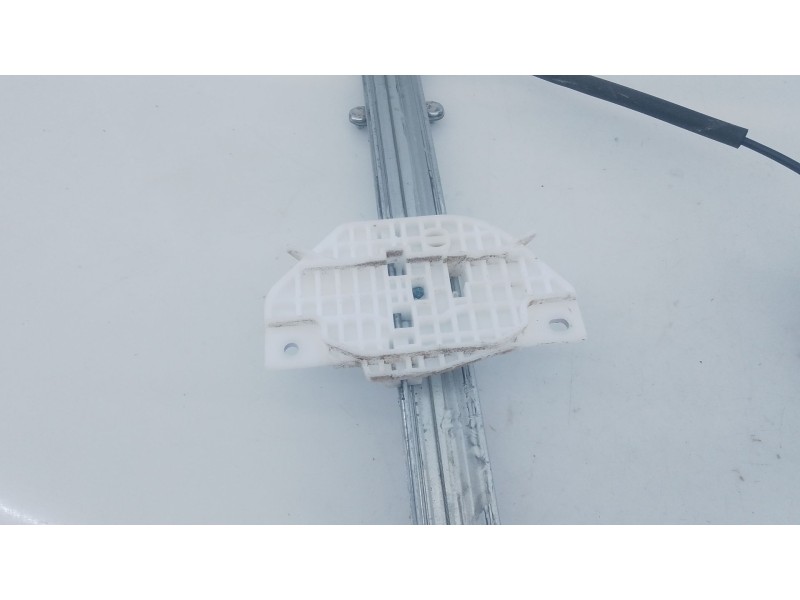 Recambio de elevalunas delantero izquierdo para kia stonic (yb) 1.0 t-gdi eco-dynamics+ referencia OEM IAM   