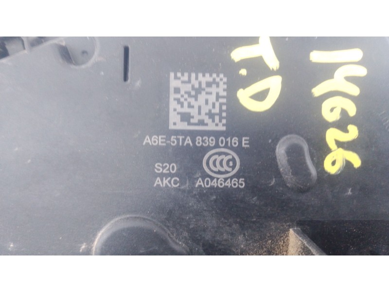 Recambio de cerradura puerta trasera derecha para seat ibiza v (kj1, kjg) 1.0 mpi referencia OEM IAM   