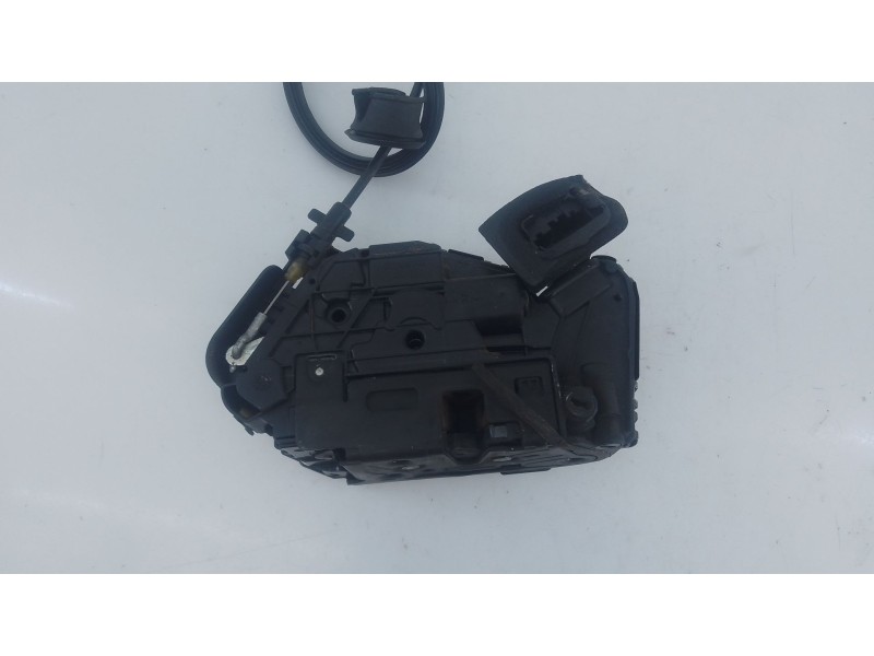 Recambio de cerradura puerta trasera derecha para seat ibiza v (kj1, kjg) 1.0 mpi referencia OEM IAM   