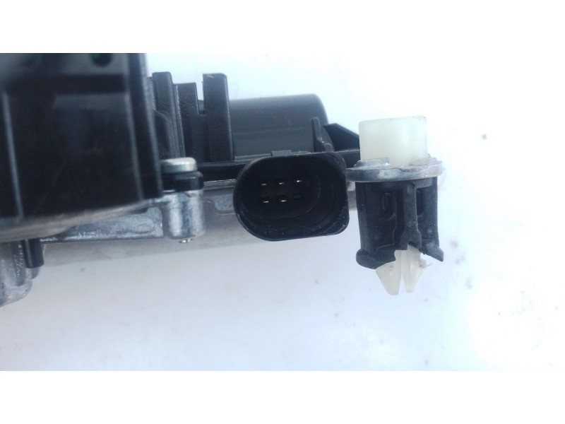 Recambio de cerradura maletero / porton para volkswagen tiguan (ad1, ax1) 2.0 tdi referencia OEM IAM   