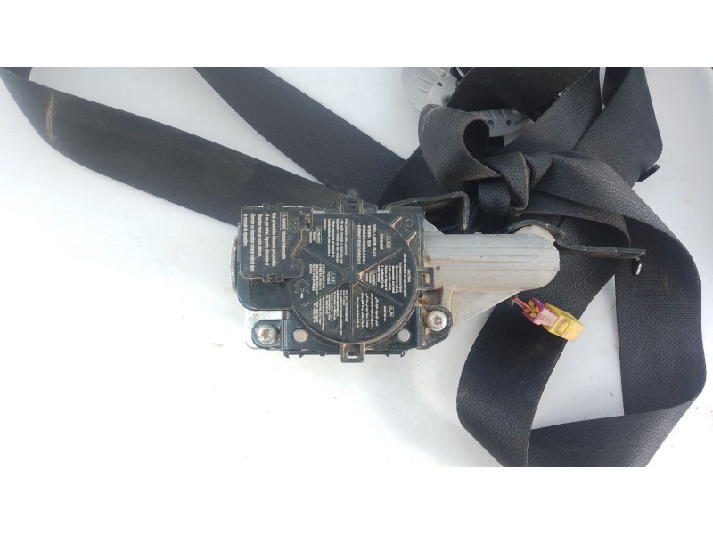 Recambio de cinturon seguridad delantero derecho para kia stonic (yb) 1.0 t-gdi referencia OEM IAM   