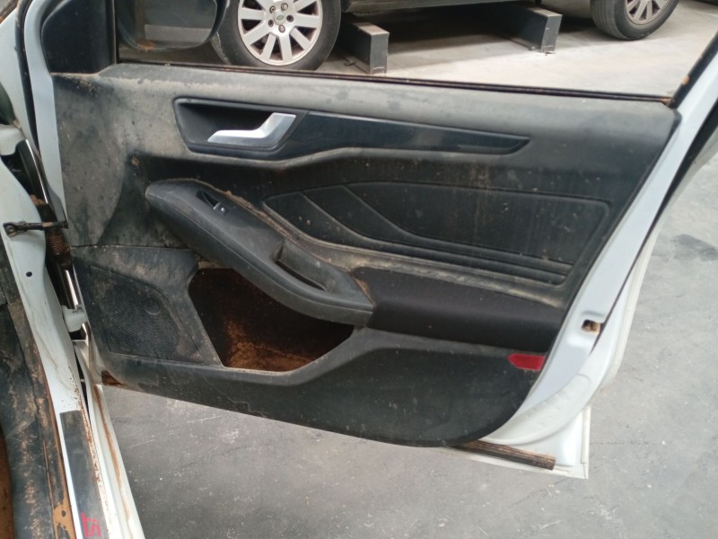Recambio de guarnecido puerta delantera derecha para ford focus iv (hn) 1.0 ecoboost referencia OEM IAM   