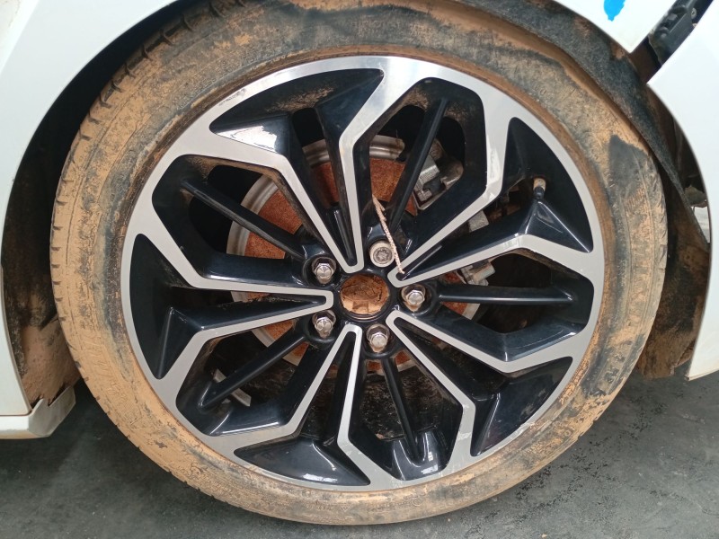 Recambio de llanta para ford focus iv (hn) 1.0 ecoboost referencia OEM IAM 235/40/18  