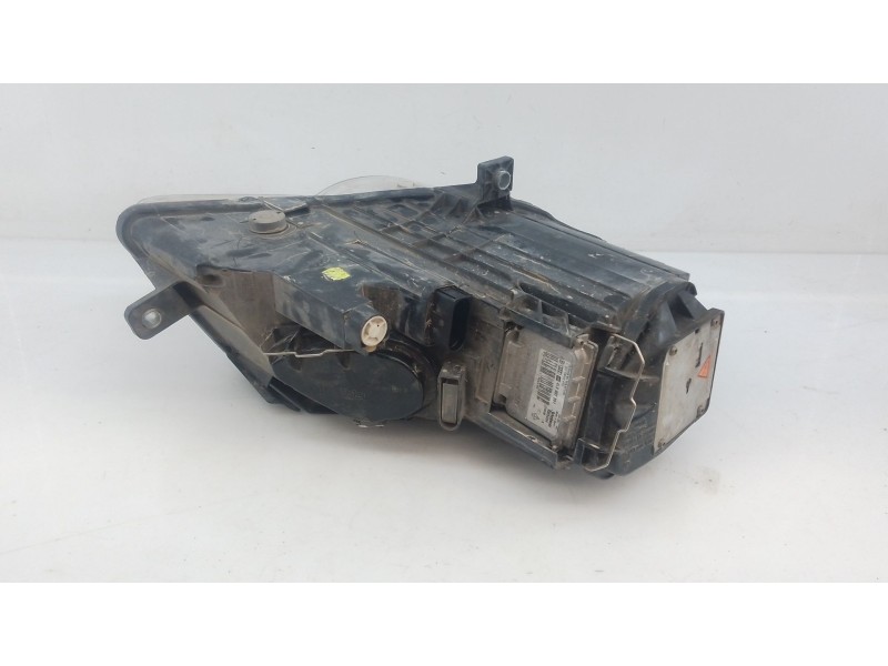 Recambio de faro izquierdo para volkswagen passat b6 (3c2) 2.0 tdi referencia OEM IAM   
