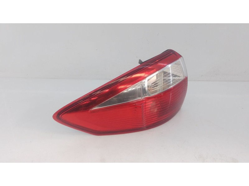 Recambio de piloto trasero izquierdo para ford c-max ii (dxa/cb7, dxa/ceu) 1.6 tdci referencia OEM IAM   