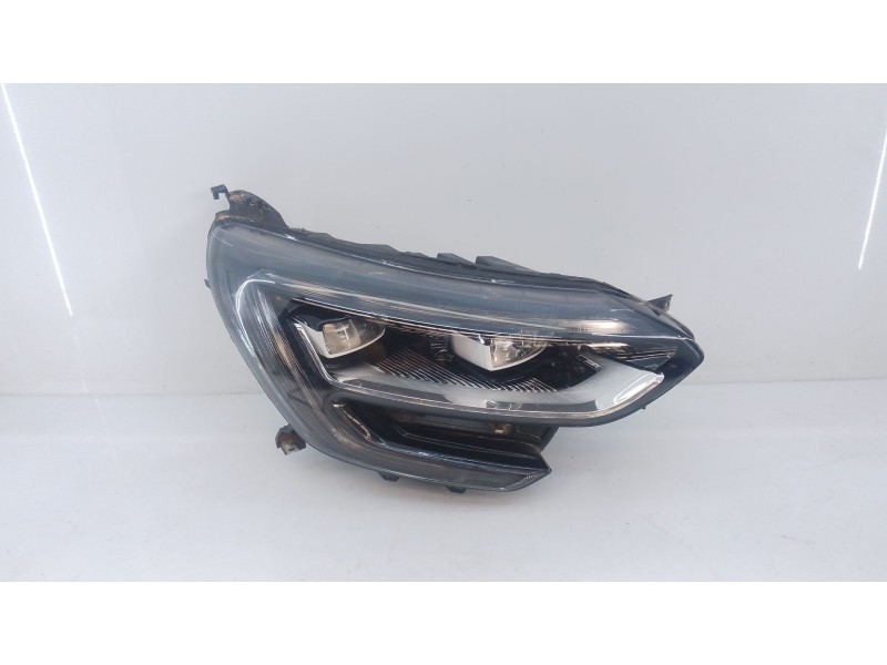 Recambio de faro derecho xenon para renault megane iv hatchback (b9a/m/n_) 1.5 dci 110 (b9a3) referencia OEM IAM   