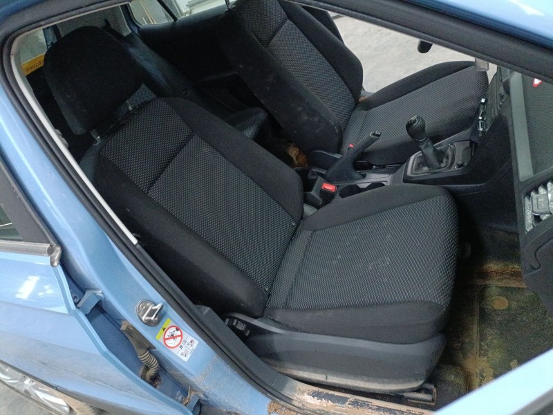 volkswagen t-cross (c11, d31) del año 2024