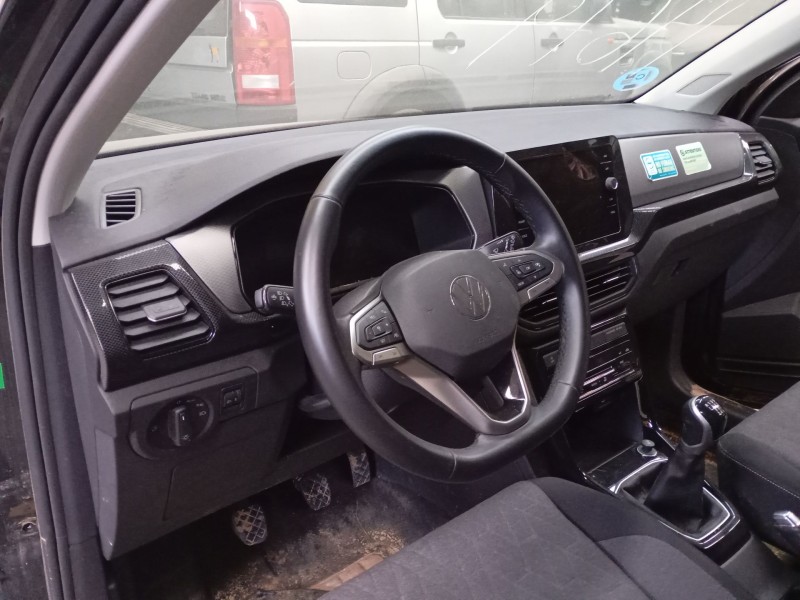 volkswagen t-cross (c11, d31) del año 2024