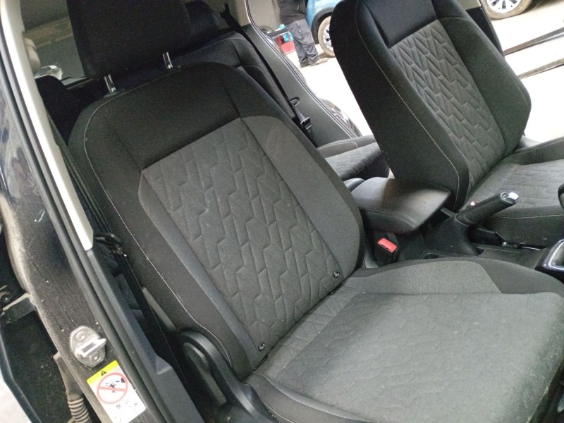 volkswagen t-cross (c11, d31) del año 2024