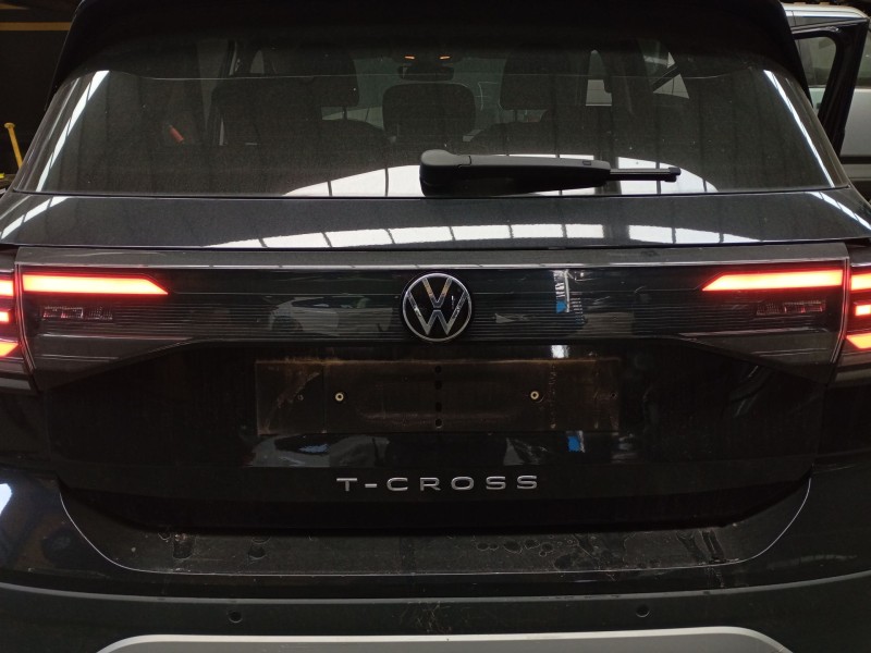 Recambio de piloto trasero central para volkswagen t-cross (c11, d31) 1.0 tsi referencia OEM IAM   