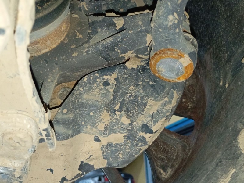 Recambio de mangueta delantera derecha para ford focus iv (hn) 1.0 ecoboost referencia OEM IAM   