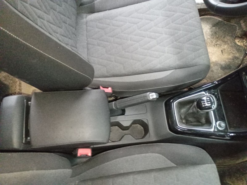 Recambio de consola central para volkswagen t-cross (c11, d31) 1.0 tsi referencia OEM IAM   
