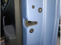 CERRADURA PUERTA DELANTERA DERECHA 