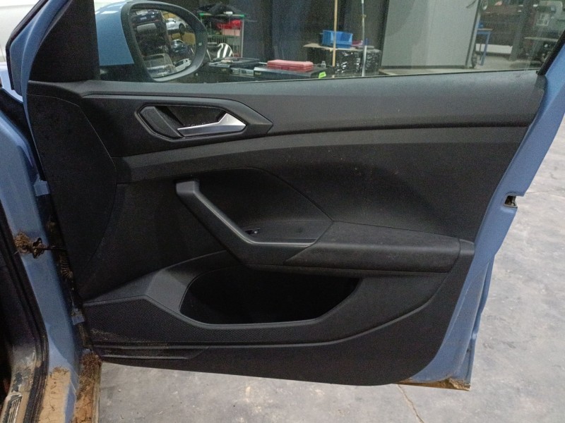 Recambio de guarnecido puerta delantera derecha para volkswagen t-cross (c11, d31) 1.0 tsi referencia OEM IAM   