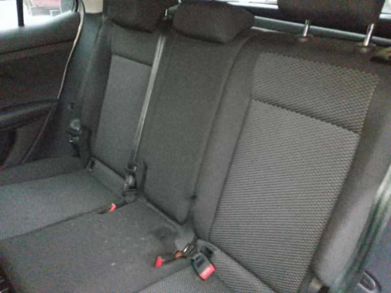 volkswagen t-cross (c11, d31) del año 2024