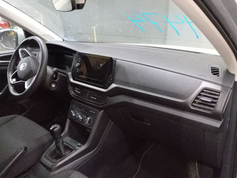 volkswagen t-cross (c11, d31) del año 2024