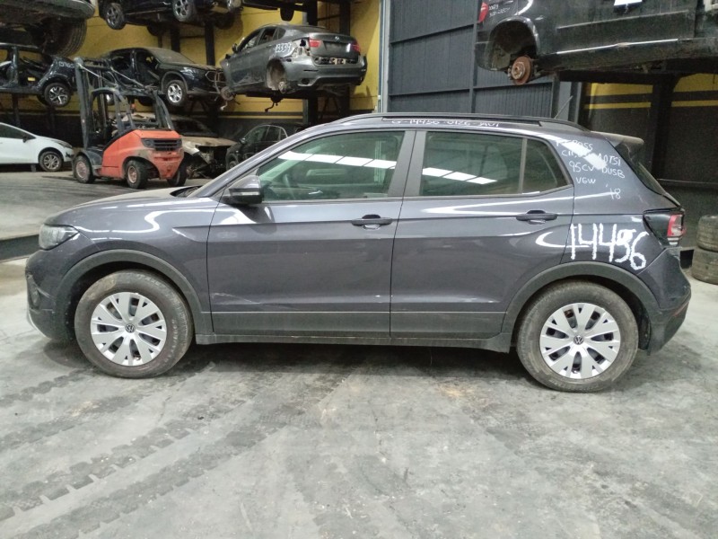 volkswagen t-cross (c11, d31) del año 2024