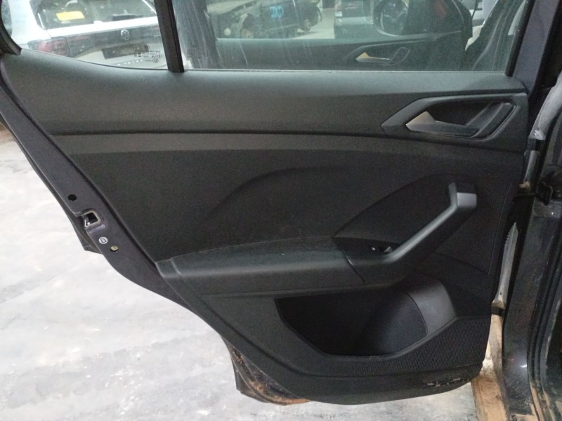 Recambio de guarnecido puerta trasera izquierda para volkswagen t-cross (c11, d31) 1.0 tsi referencia OEM IAM   