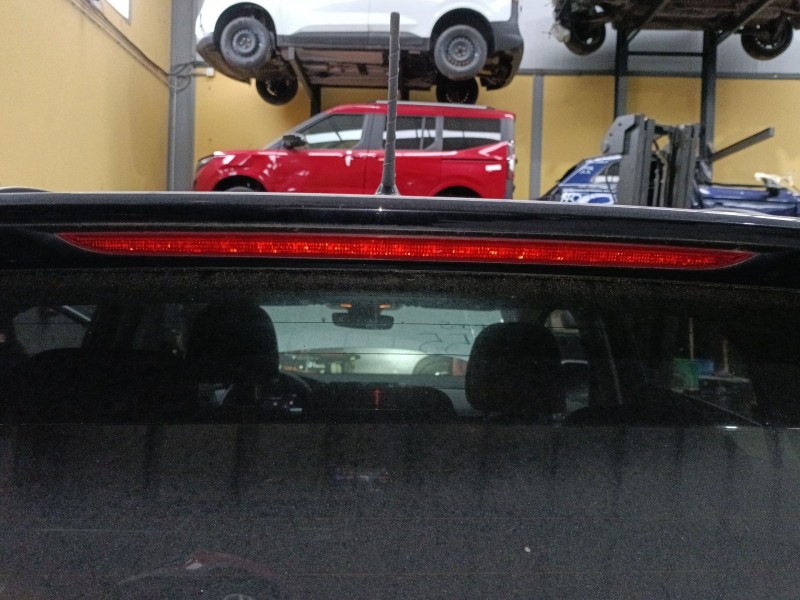 Recambio de luz central de freno para volkswagen t-cross (c11, d31) 1.0 tsi referencia OEM IAM   