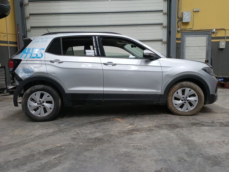 volkswagen t-cross (c11, d31) del año 2024