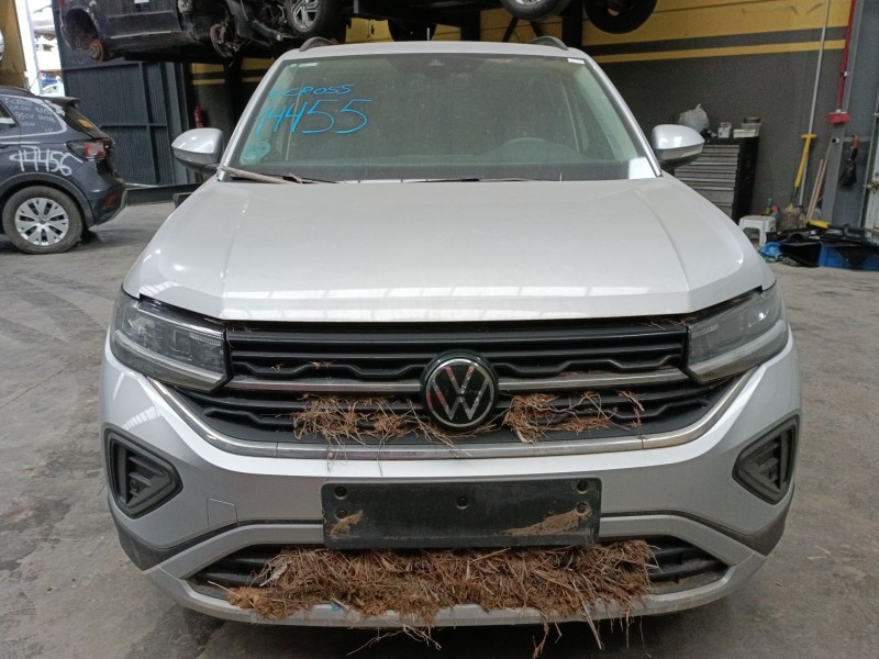volkswagen t-cross (c11, d31) del año 2024