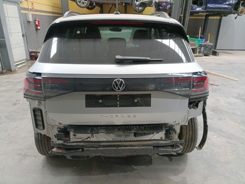volkswagen t-cross (c11, d31) del año 2024