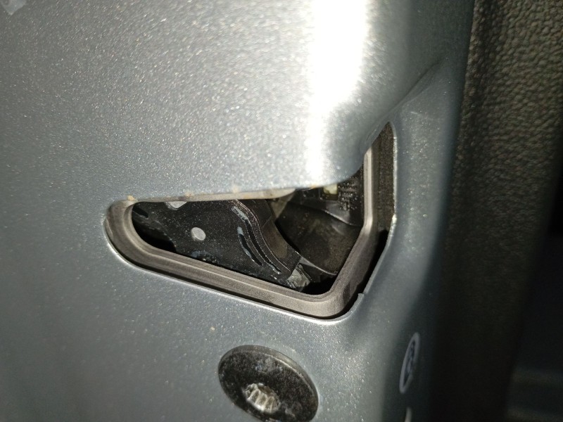 Recambio de cerradura puerta trasera izquierda para volkswagen t-cross (c11, d31) 1.0 tsi referencia OEM IAM   