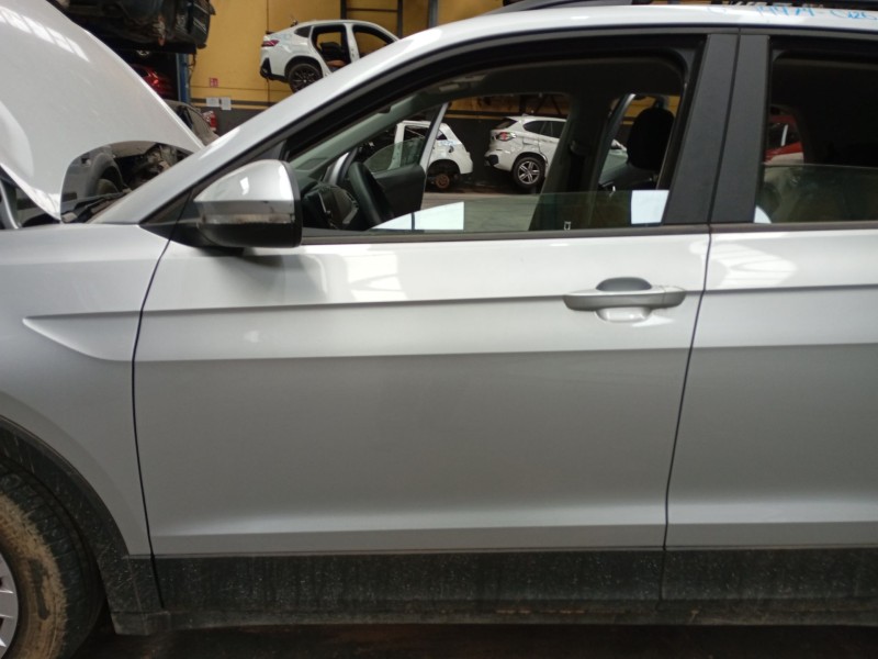 Recambio de puerta delantera izquierda para volkswagen t-cross (c11, d31) 1.0 tsi referencia OEM IAM   