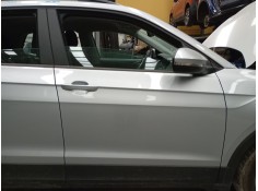 PUERTA DELANTERA DERECHA 