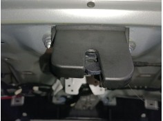 CERRADURA MALETERO / PORTON 