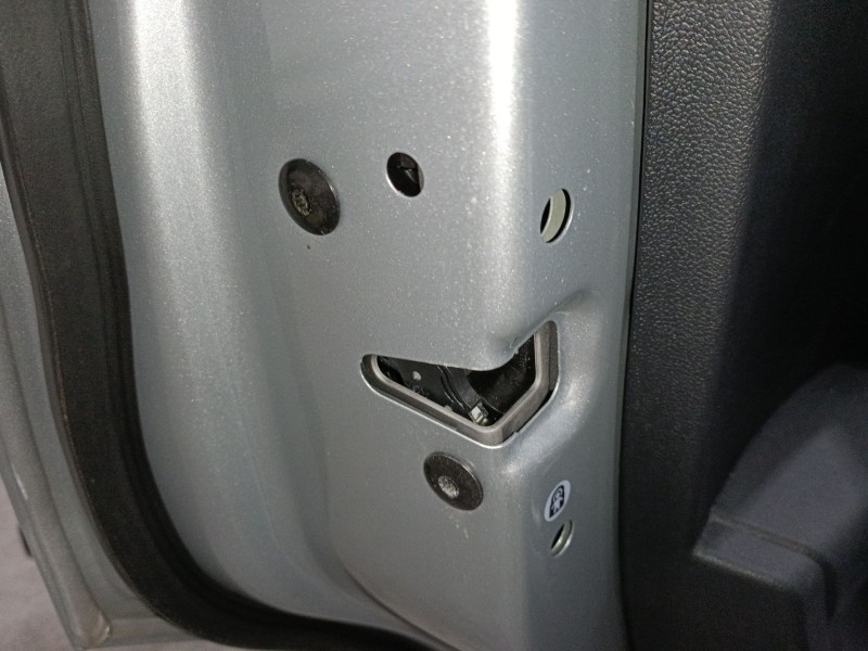 Recambio de cerradura puerta trasera izquierda para volkswagen t-cross (c11, d31) 1.0 tsi referencia OEM IAM   