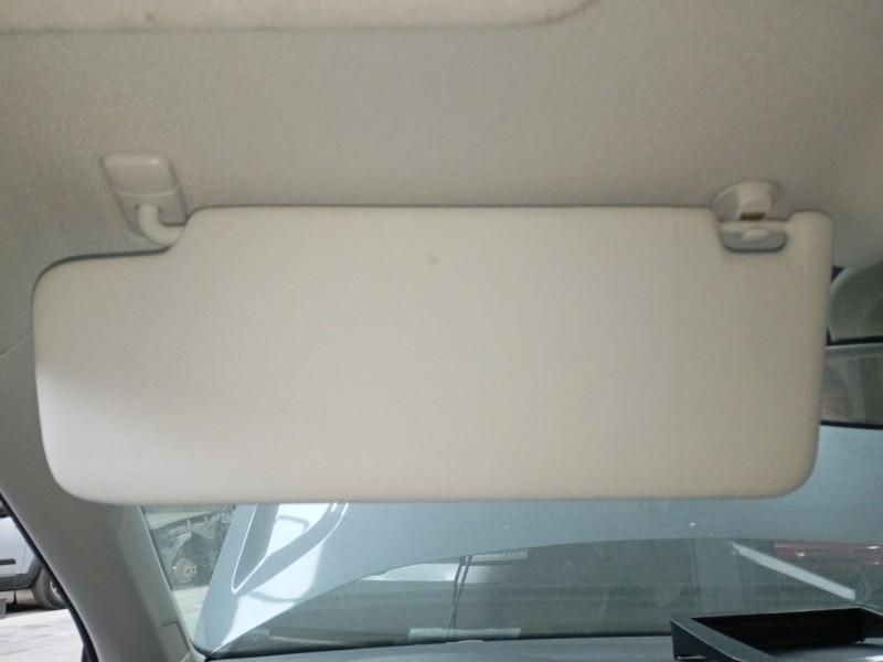 Recambio de parasol izquierdo para volkswagen t-cross (c11, d31) 1.0 tsi referencia OEM IAM   