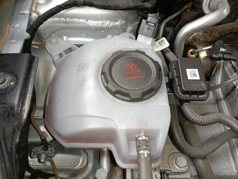 Recambio de deposito expansion para volkswagen t-cross (c11, d31) 1.0 tsi referencia OEM IAM   