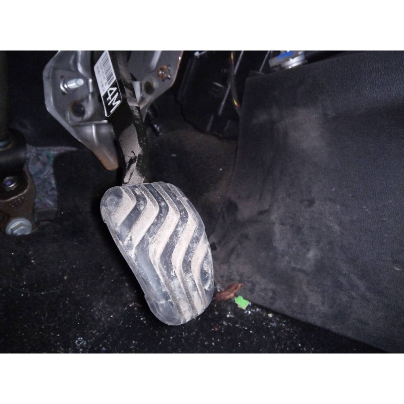 Recambio de pedal freno para renault kadjar zen referencia OEM IAM   