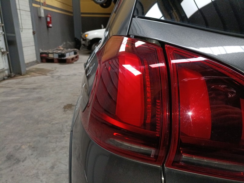 Recambio de piloto trasero izquierdo para peugeot 2008 i (cu_) 1.2 thp 110 / puretech 110 referencia OEM IAM   