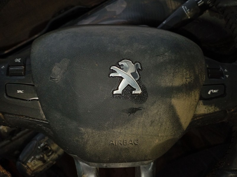 Recambio de airbag delantero izquierdo para peugeot 2008 i (cu_) 1.2 vti referencia OEM IAM   