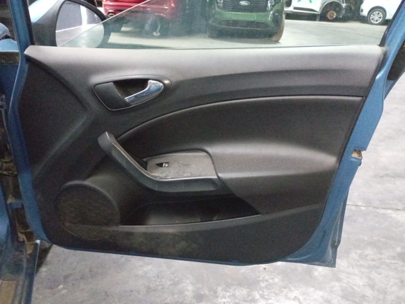 Recambio de guarnecido puerta delantera derecha para seat ibiza iv (6j5, 6p1) 1.6 tdi referencia OEM IAM   