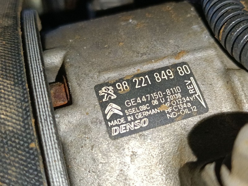 Recambio de compresor aire acondicionado para peugeot 2008 i (cu_) 1.2 vti referencia OEM IAM 9822184980  