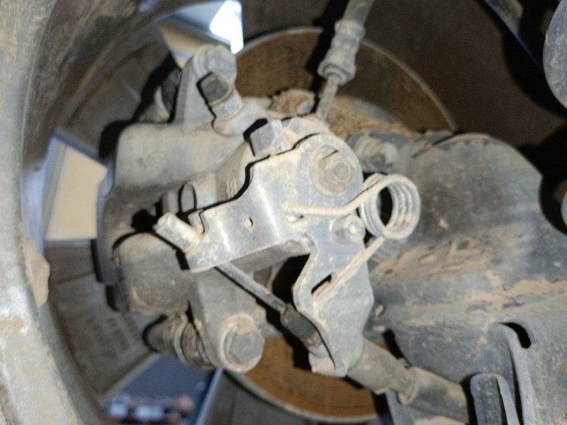 Recambio de pinza freno trasera izquierda para peugeot 2008 i (cu_) 1.2 vti referencia OEM IAM   