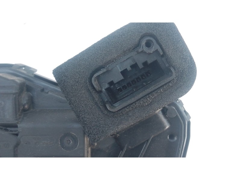 Recambio de cerradura puerta trasera derecha para seat leon (kl1, klg) 2.0 tdi referencia OEM IAM   