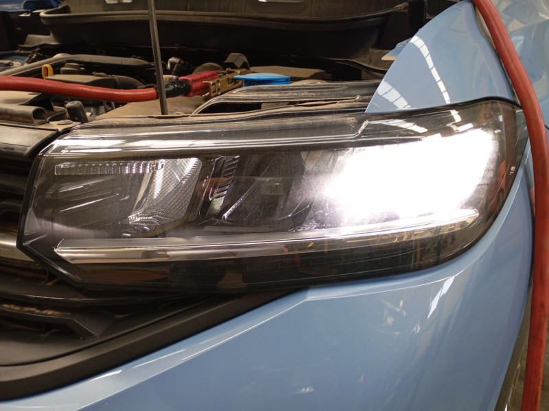 Recambio de faro izquierdo xenon para volkswagen t-cross (c11, d31) 1.0 tsi referencia OEM IAM   