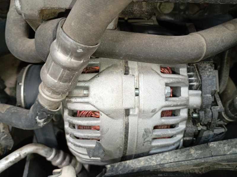 Recambio de alternador para seat ibiza iv (6j5, 6p1) 1.6 tdi referencia OEM IAM   