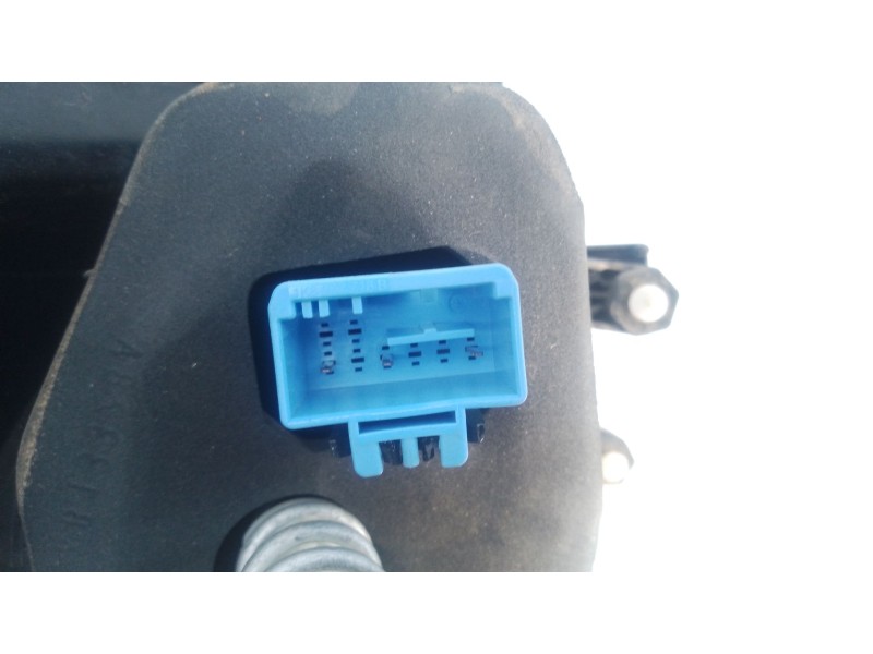 Recambio de piloto trasero derecho para volkswagen t-roc (a11, d11) 2.0 tdi scr referencia OEM IAM   