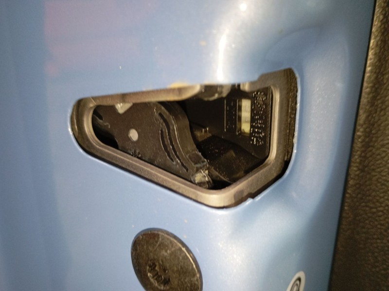 Recambio de cerradura puerta trasera izquierda para volkswagen t-cross (c11, d31) 1.0 tsi referencia OEM IAM   